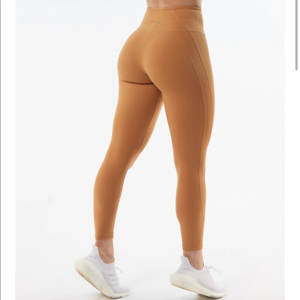 Alphalete Pulse Kinetic Leggings